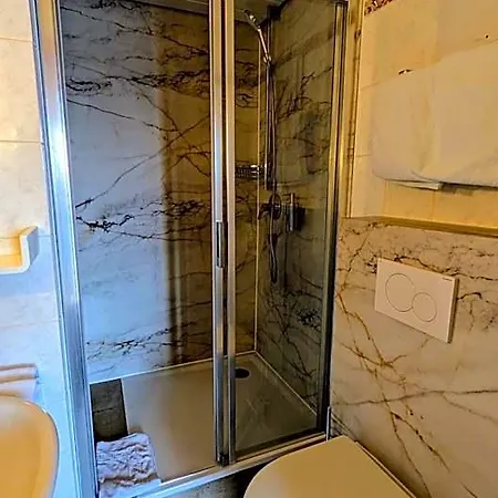 Zur Post Hotel Schonstett